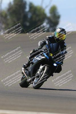 media/Sep-21-2025-TrackDaz (Sun) [[277c75b276]]/C Group/1240pm (Turn 2)/